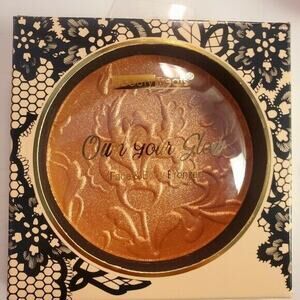 Beauty Treats Own Your Glow Face & Body Bronzer